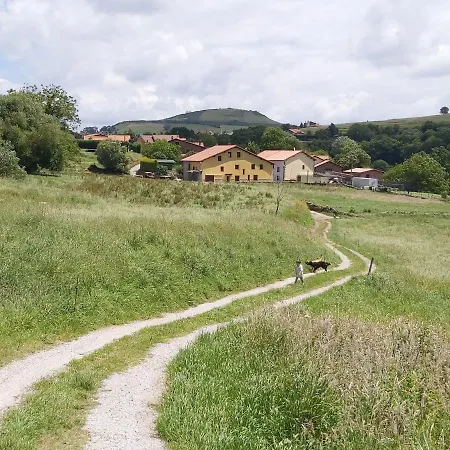 Valle De Altamira * سانتيانا ذيل مار